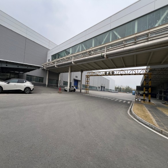 Factory Exterior Display