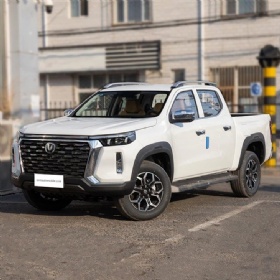 长安兰托泽4X4汽油皮卡